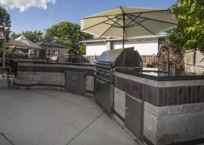 Outdoor Kitchen